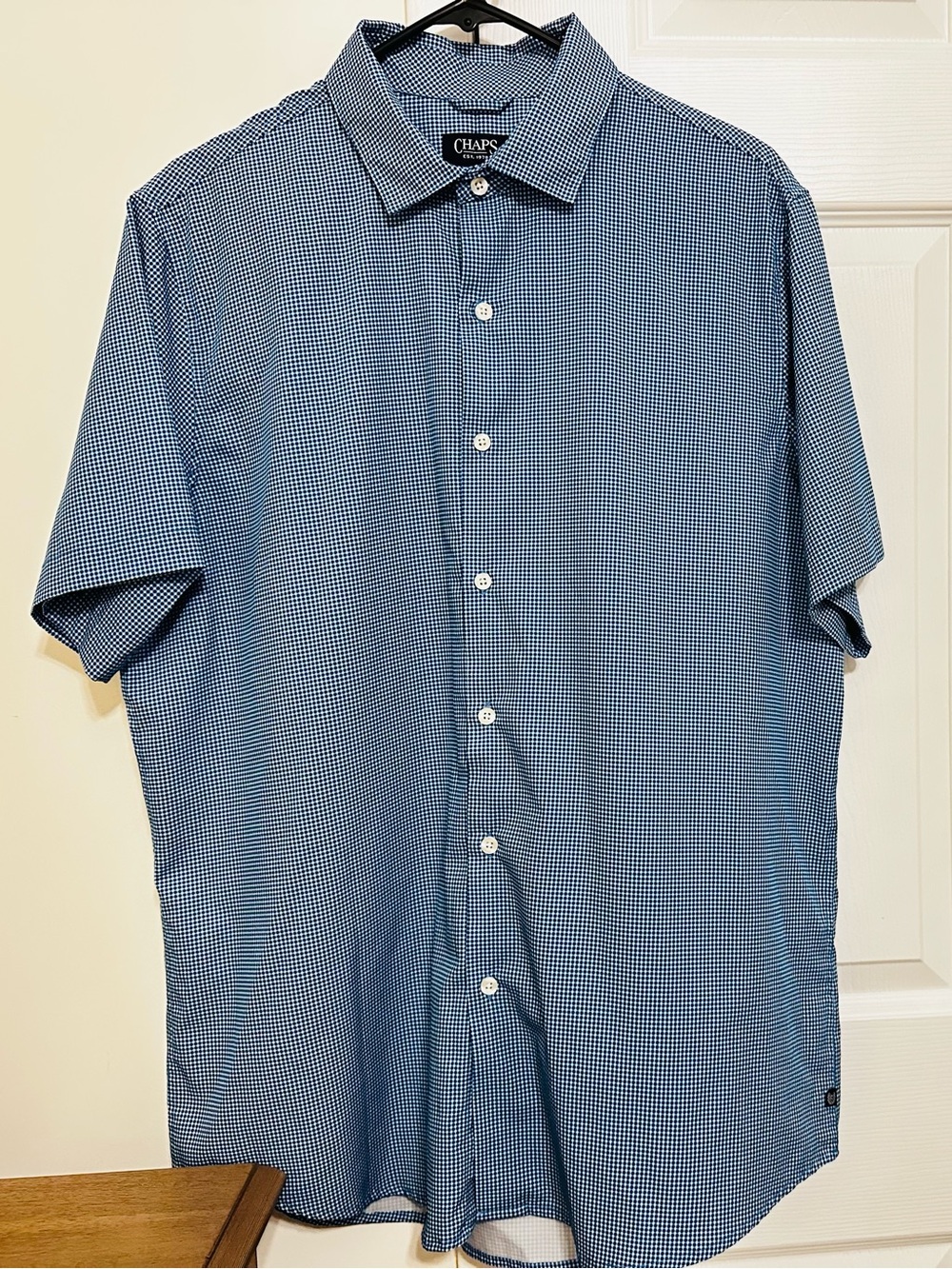 Chaps Men’s Blue Micro-Check Short-Sleeve Button-Down Shirt